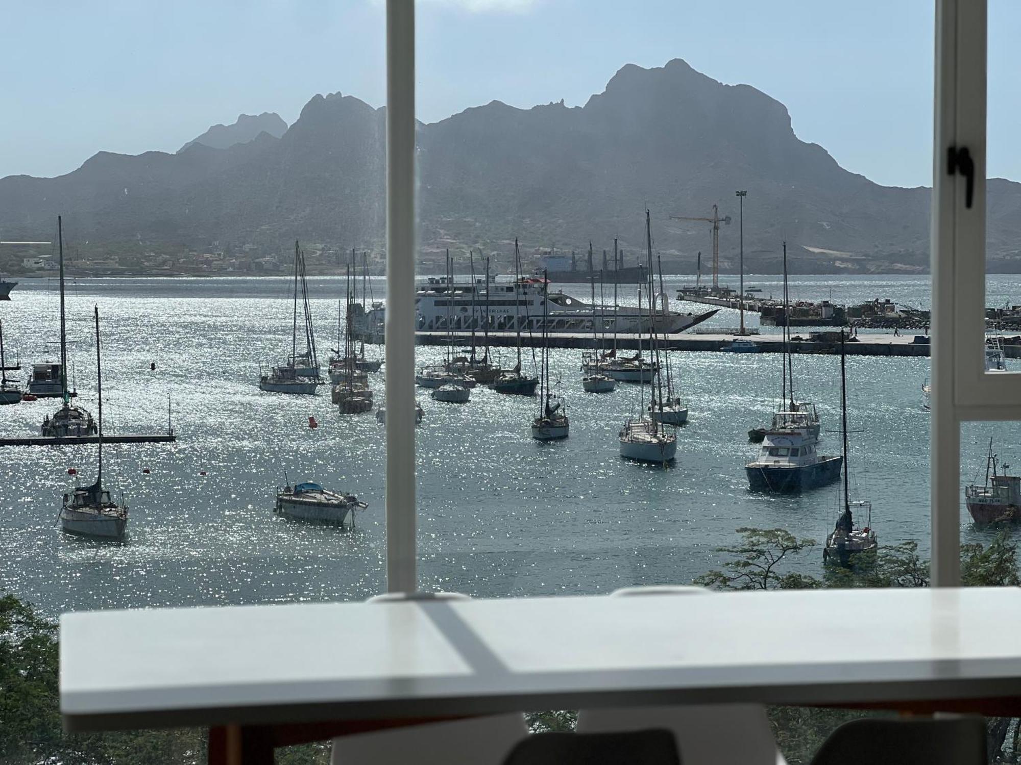 Baia Marginal 1 Mindelo